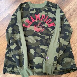 Champion Men's Camouflage Sweater - Green